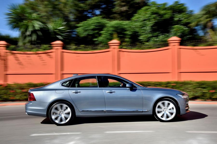  Volvo S90 T6 Inscription 2016 года  (фото 81 из 84)